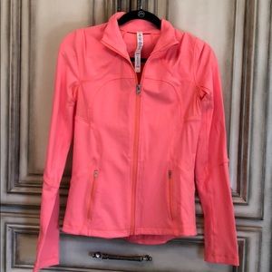 lululemon 35801 jacket
